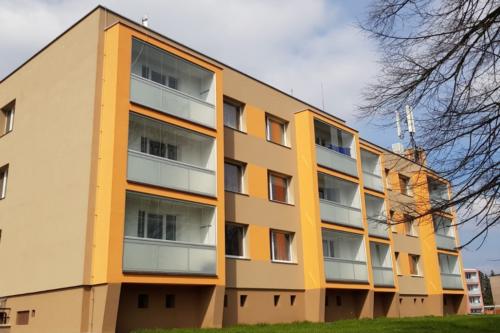 Zábradlí a bezrámové zasklení 2019